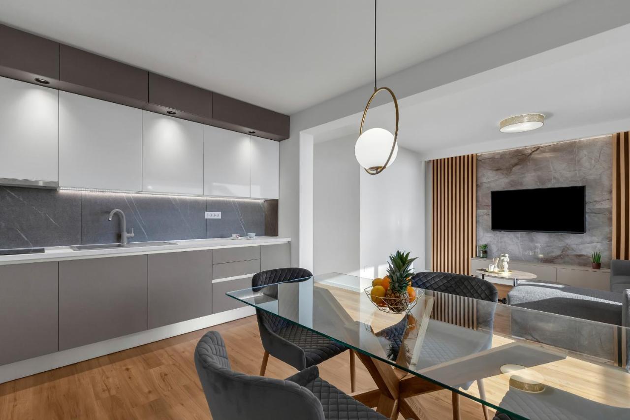 5-6 Luxury Apartments L&L Tucepi - 100M From The Beach - Makarska Exklusiv Exteriér fotografie